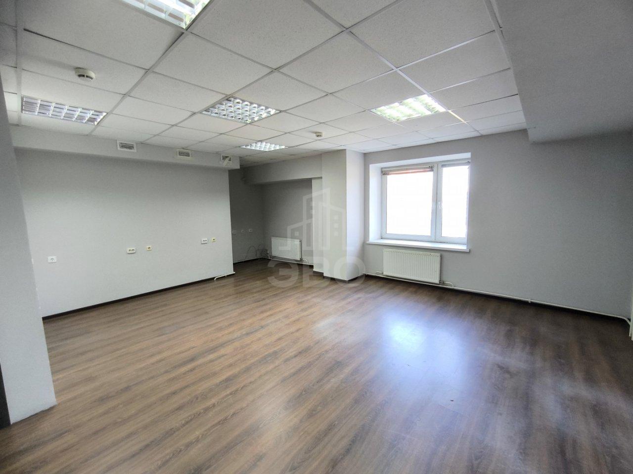 коммерция в Санкт-Петербурге по адресу: Коломяжский проспект, 28, к 3