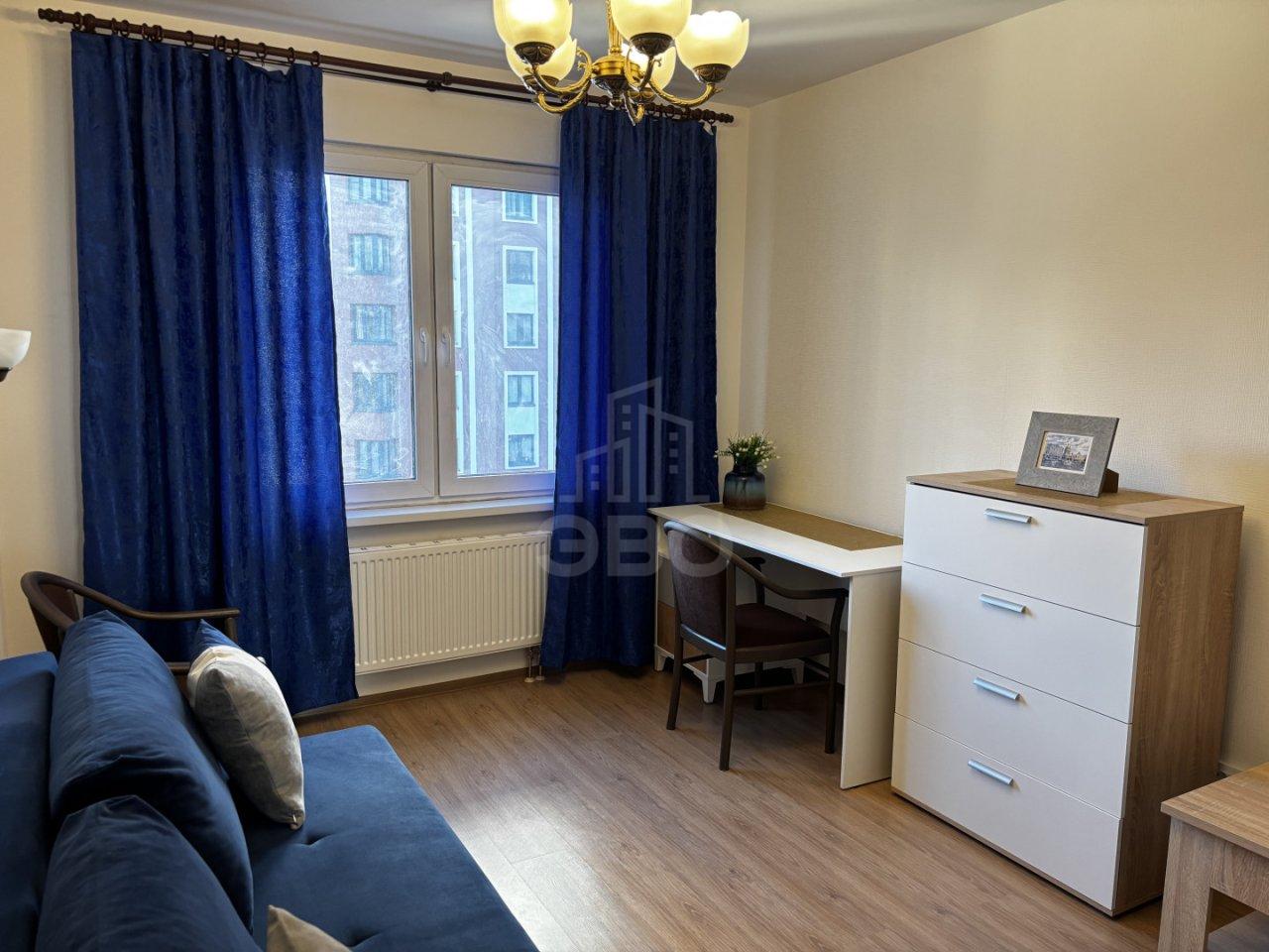 двухкомнатная квартира в Санкт-Петербурге по адресу: Дыбенко ул., 5, к 1