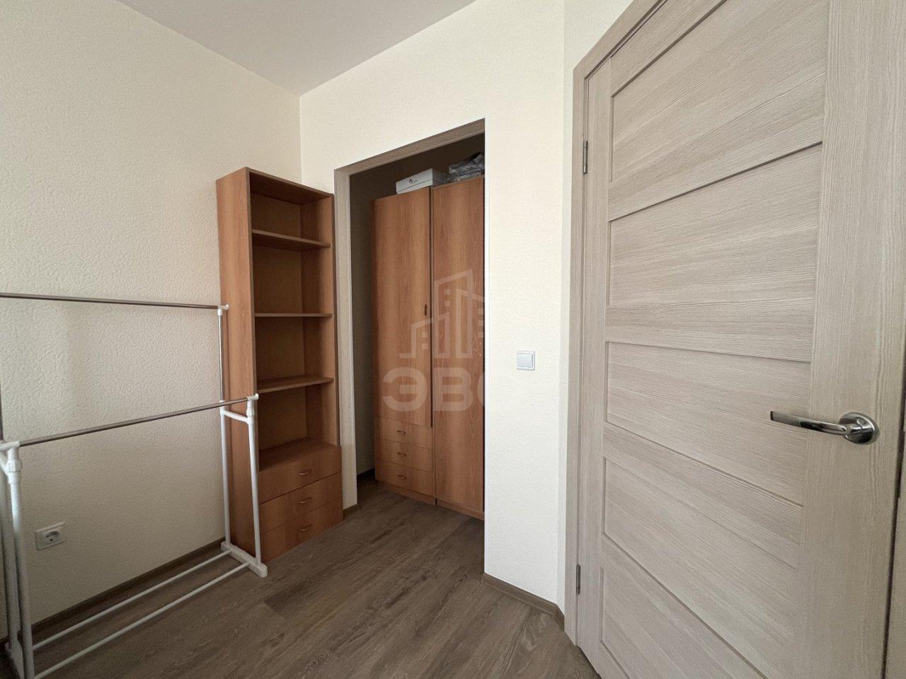 однокомнатная квартира в Санкт-Петербурге по адресу: Русановская ул., 18, к 6