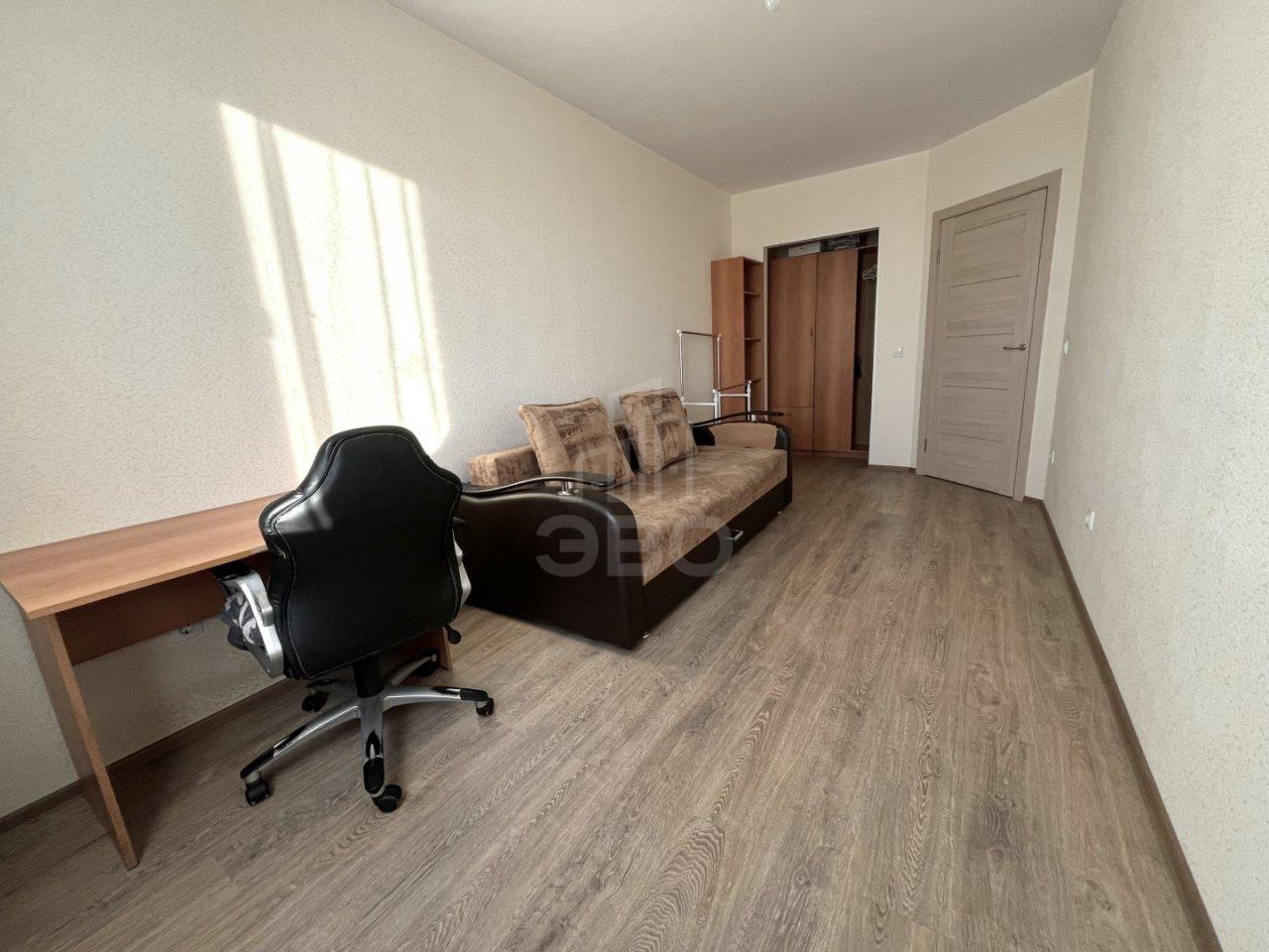 однокомнатная квартира в Санкт-Петербурге по адресу: Русановская ул., 18, к 6