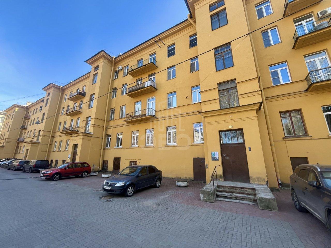 двухкомнатная квартира в Санкт-Петербурге по адресу: Петровский пер., 3, литера а