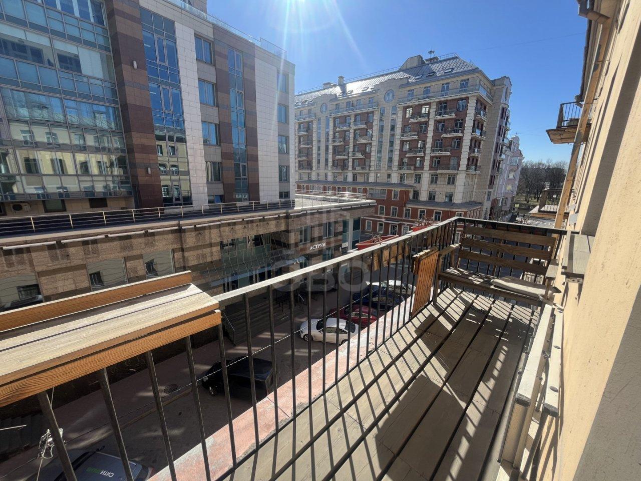 двухкомнатная квартира в Санкт-Петербурге по адресу: Петровский пер., 3, литера а