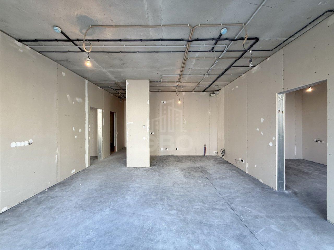 двухкомнатная квартира в Санкт-Петербурге по адресу: Чёрной речки наб., 35, строение 1