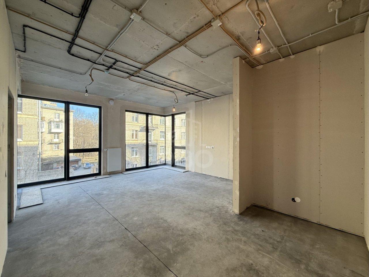 двухкомнатная квартира в Санкт-Петербурге по адресу: Чёрной речки наб., 35, строение 1