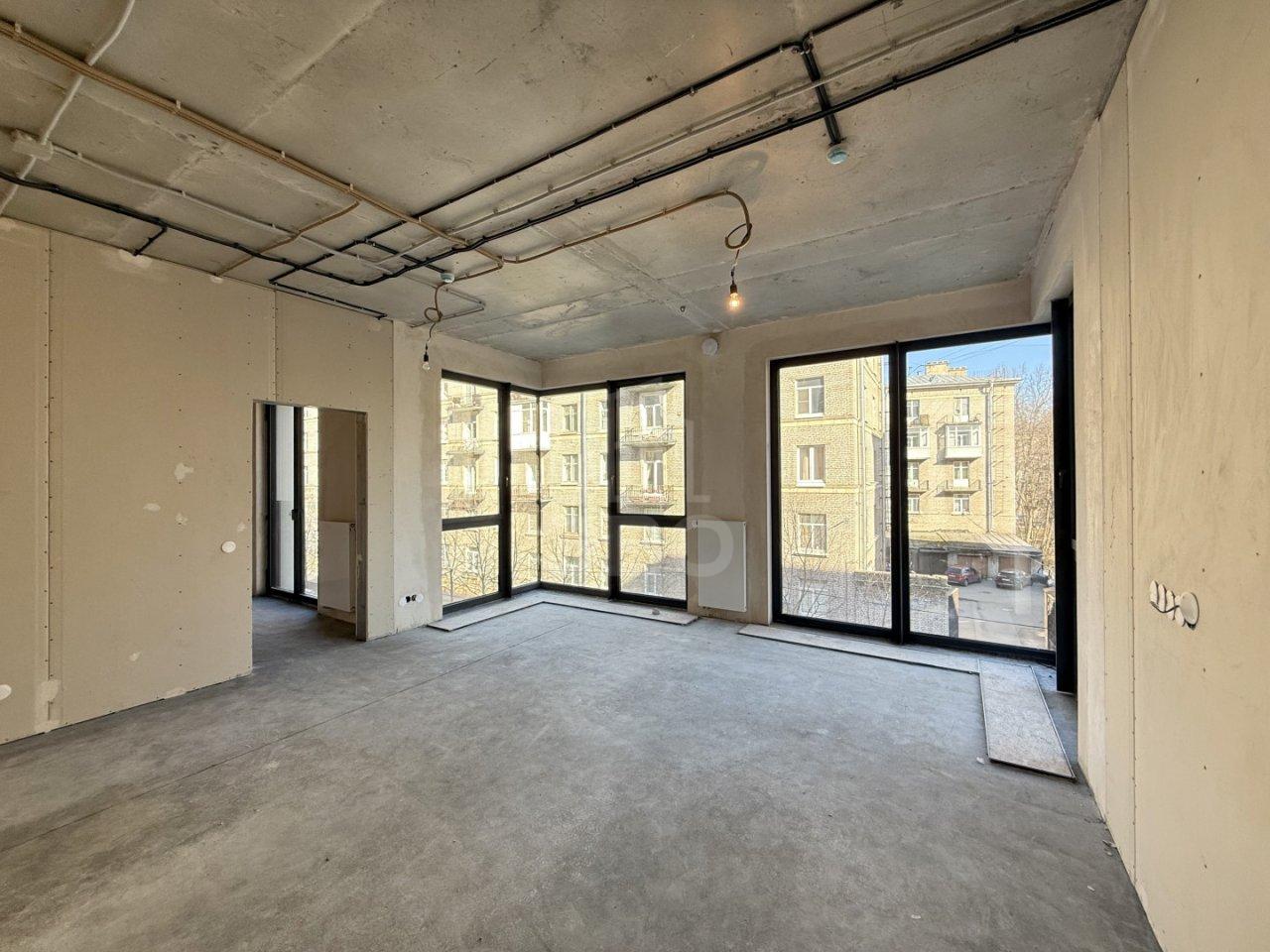 двухкомнатная квартира в Санкт-Петербурге по адресу: Чёрной речки наб., 35, строение 1