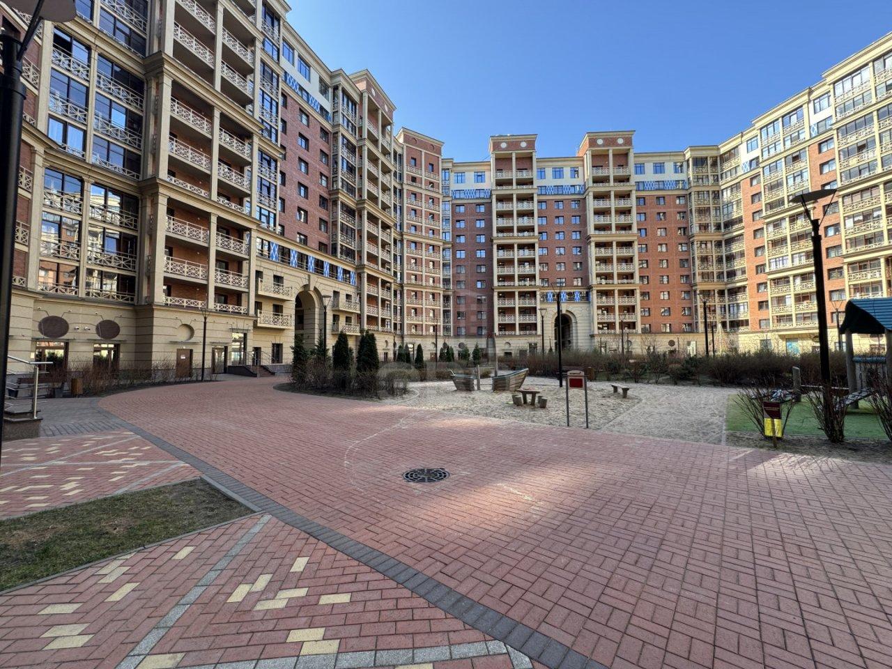 однокомнатная квартира в Санкт-Петербурге по адресу: Плесецкая ул., 2, строение 1