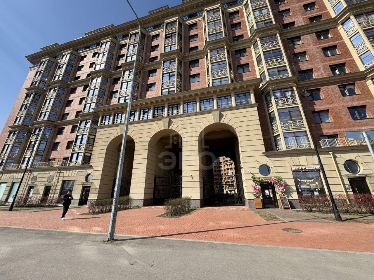 однокомнатная квартира в Санкт-Петербурге по адресу: Плесецкая ул., 2, строение 1