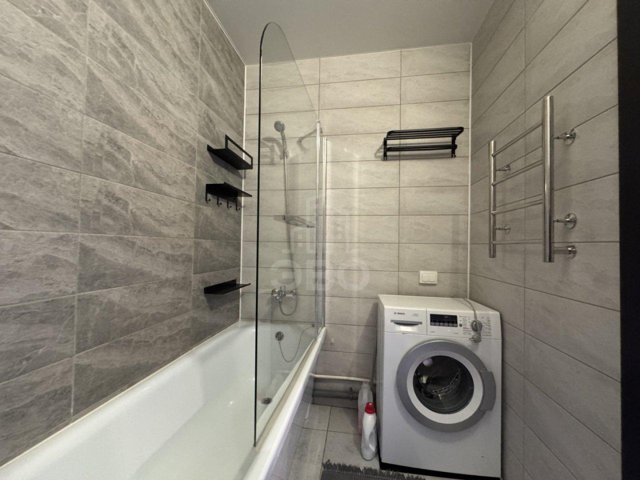 однокомнатная квартира в Санкт-Петербурге по адресу: Плесецкая ул., 2, строение 1