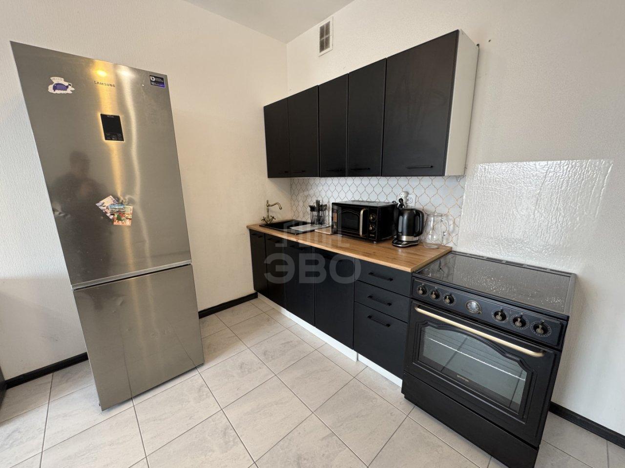 однокомнатная квартира в Санкт-Петербурге по адресу: Плесецкая ул., 2, строение 1