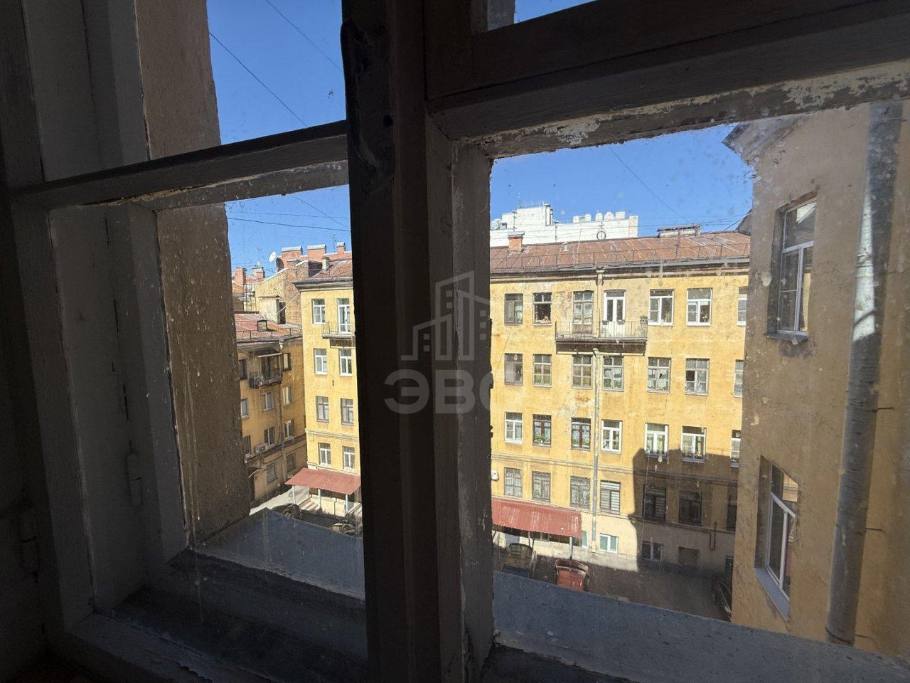 комната в Санкт-Петербурге по адресу: Жуковского ул., 18