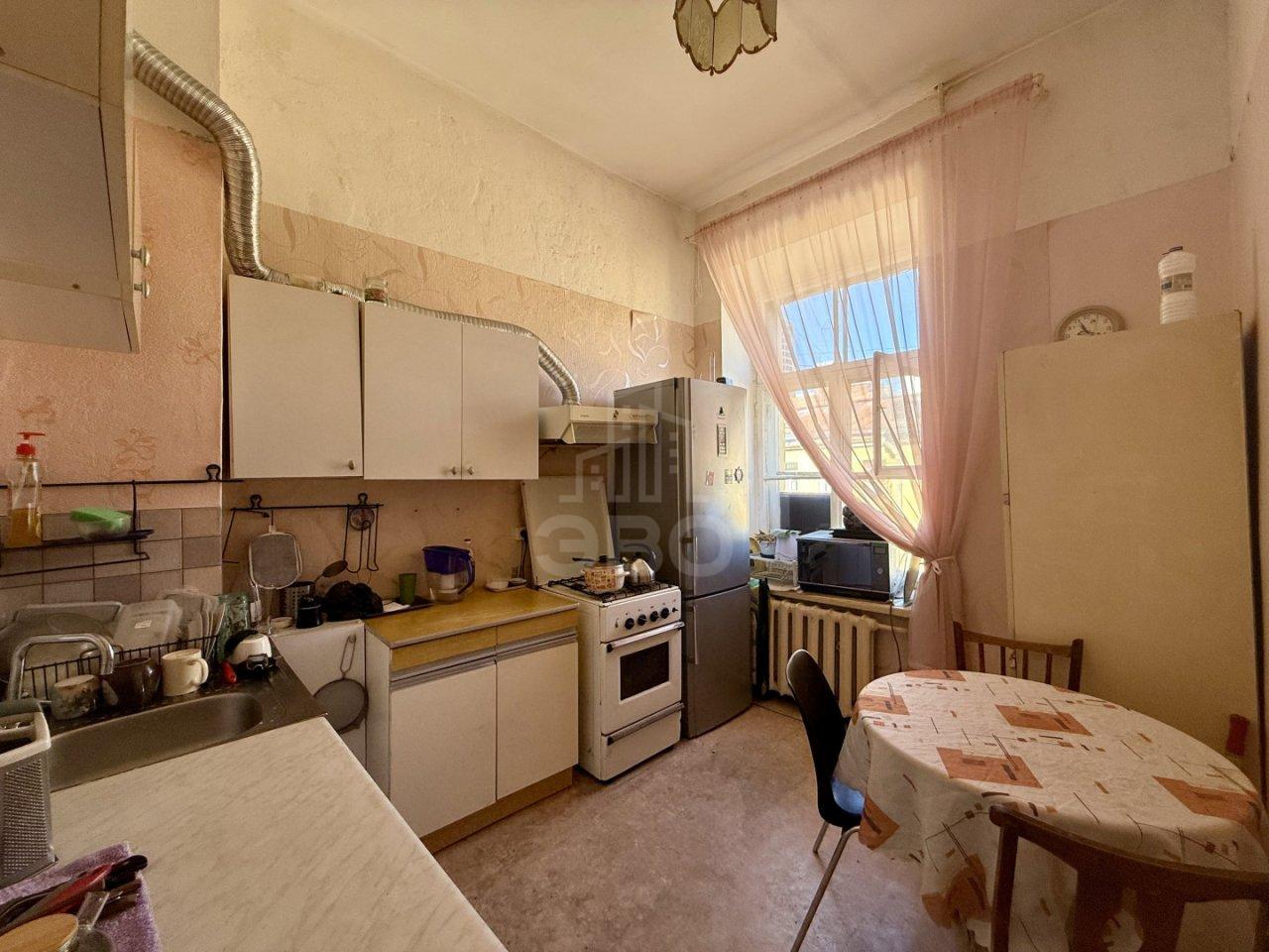 комната в Санкт-Петербурге по адресу: Жуковского ул., 18