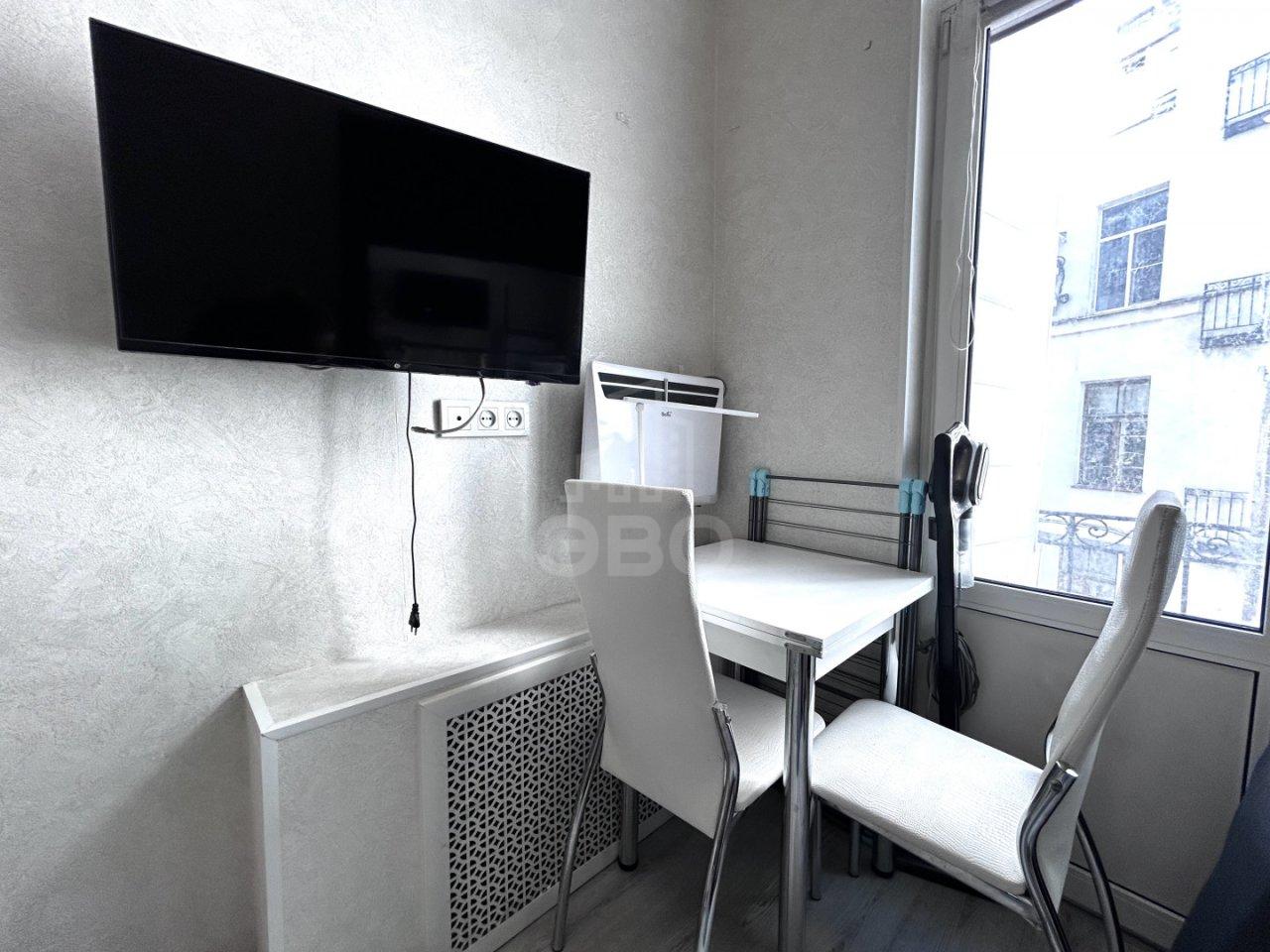 комната в Санкт-Петербурге по адресу: Смоленская ул., 31/20