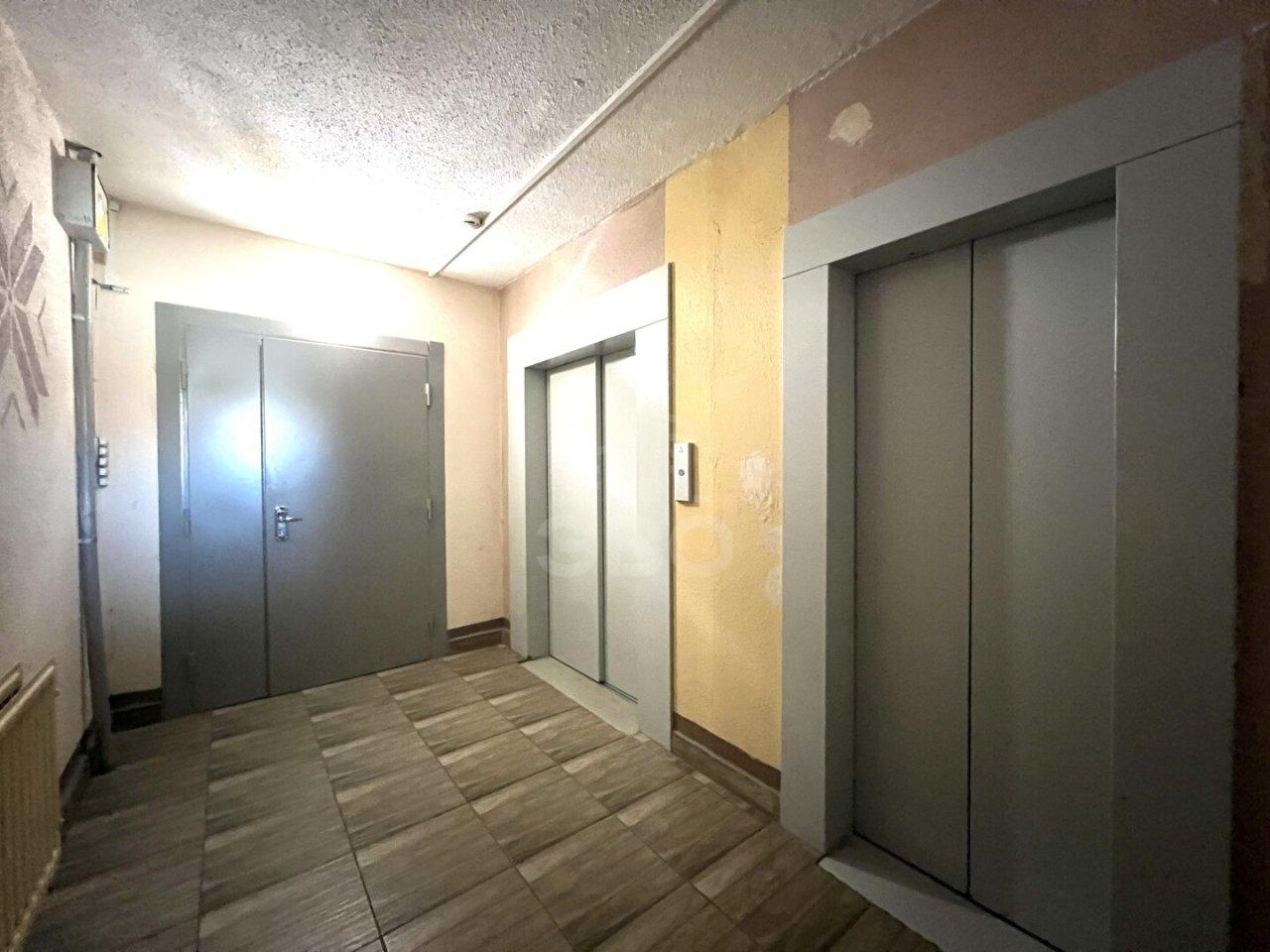 однокомнатная квартира в Санкт-Петербурге по адресу: Серебристый б-р., 38