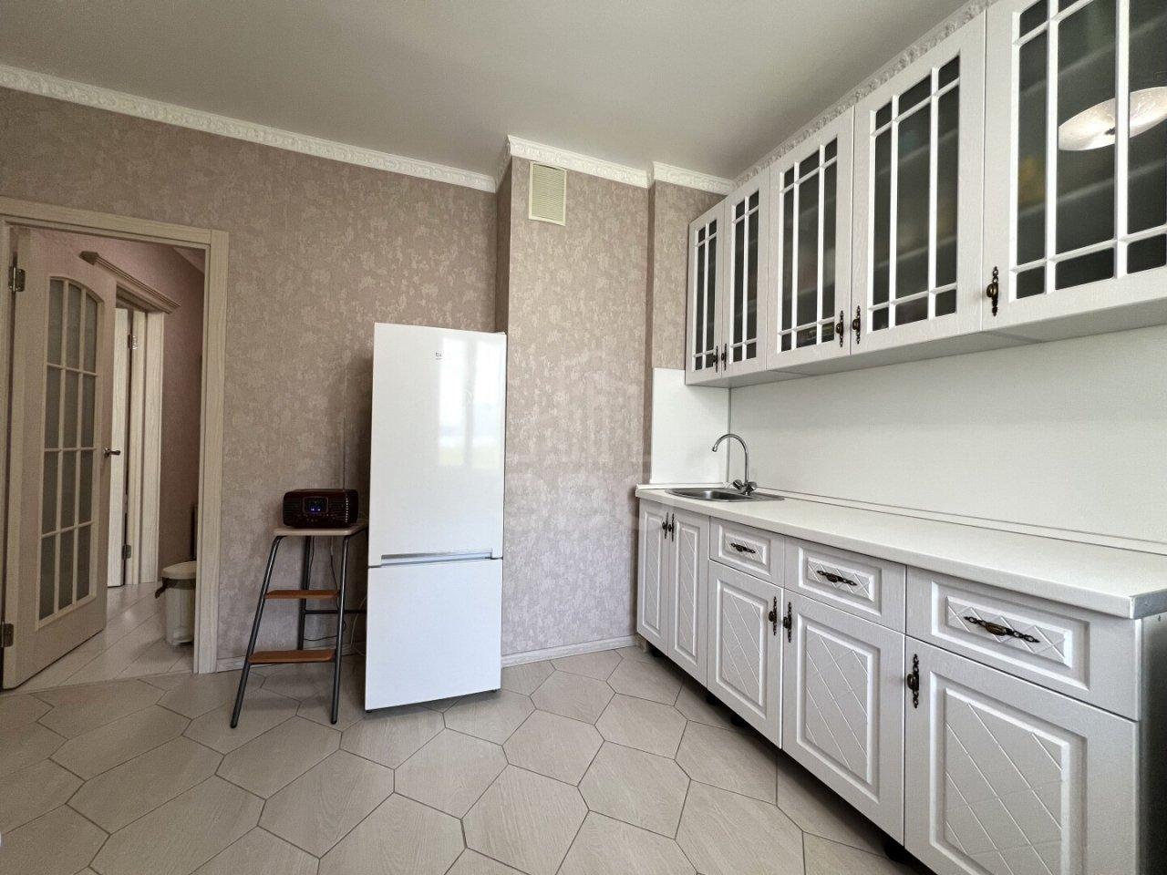 однокомнатная квартира в Санкт-Петербурге по адресу: Серебристый б-р., 38