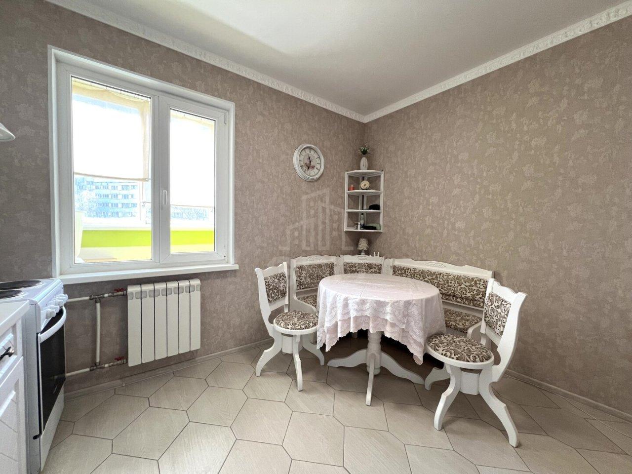 однокомнатная квартира в Санкт-Петербурге по адресу: Серебристый б-р., 38