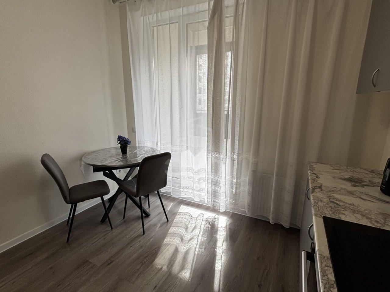 однокомнатная квартира в Санкт-Петербурге по адресу: Плесецкая ул., 24, строение 1