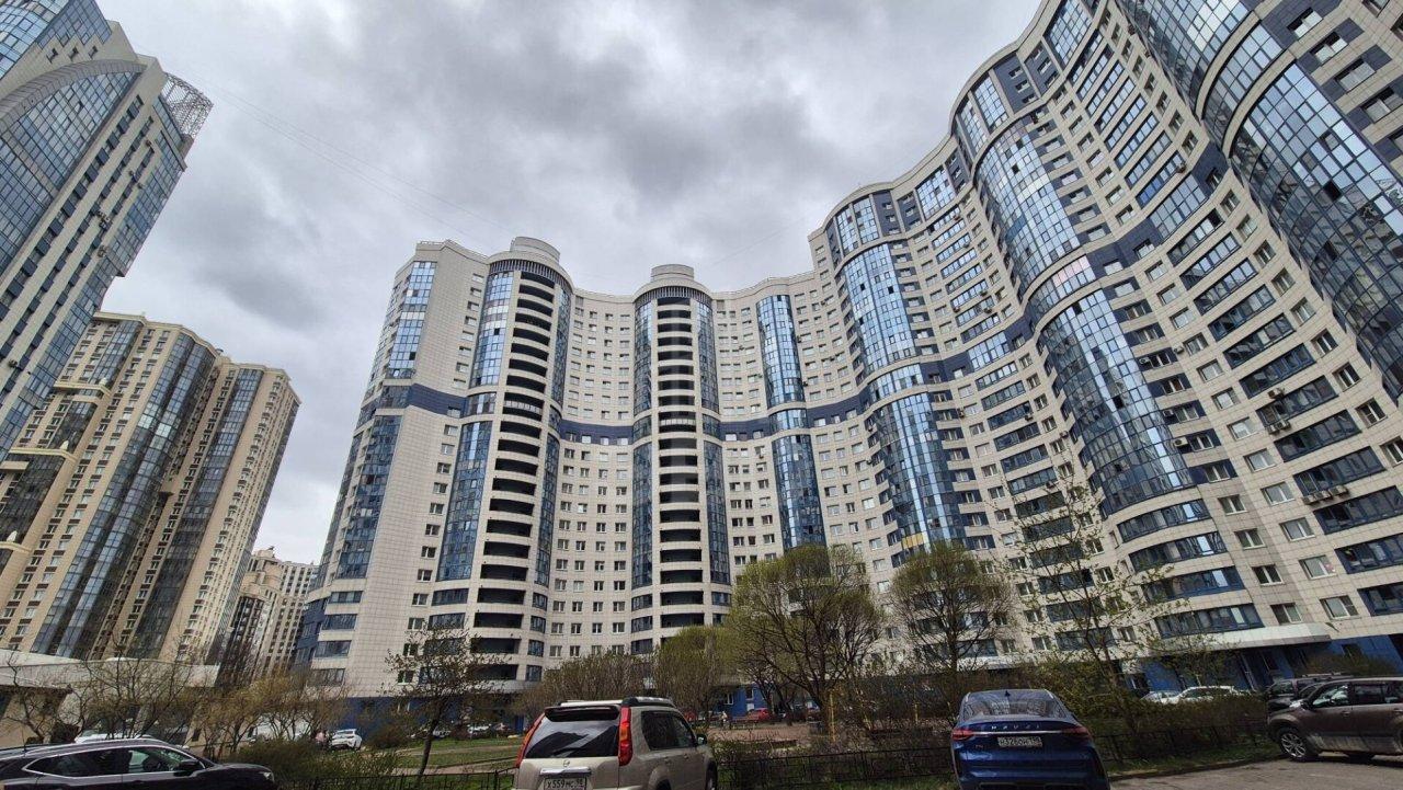 однокомнатная квартира в Санкт-Петербурге по адресу: Космонавтов проспект, 37