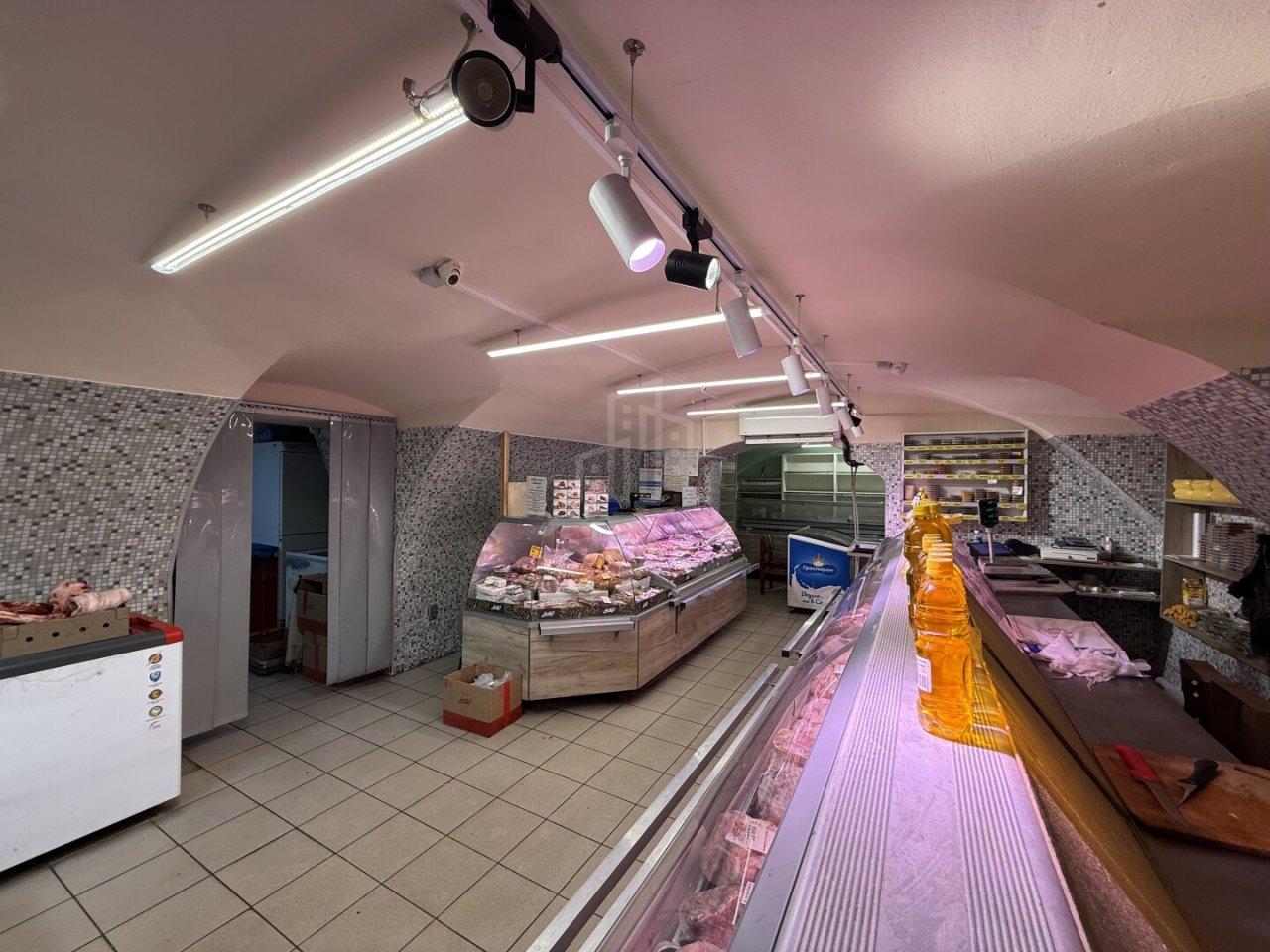 коммерция в Санкт-Петербурге по адресу: Декабристов ул., 9, литера А