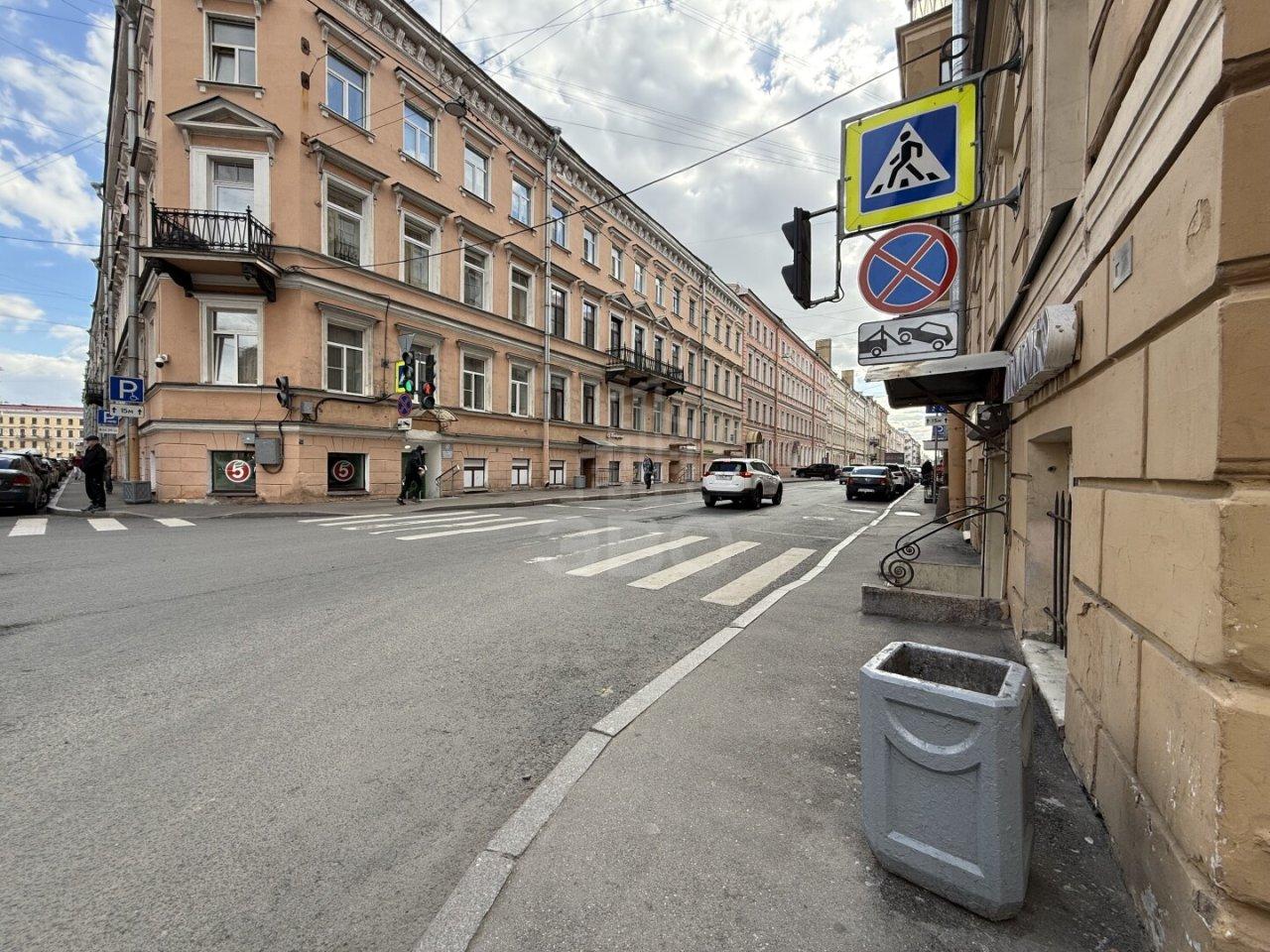 коммерция в Санкт-Петербурге по адресу: Декабристов ул., 9, литера А