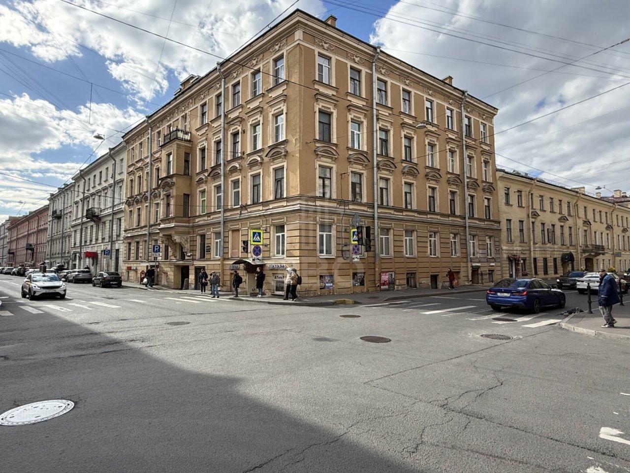 коммерция в Санкт-Петербурге по адресу: Декабристов ул., 9, литера А