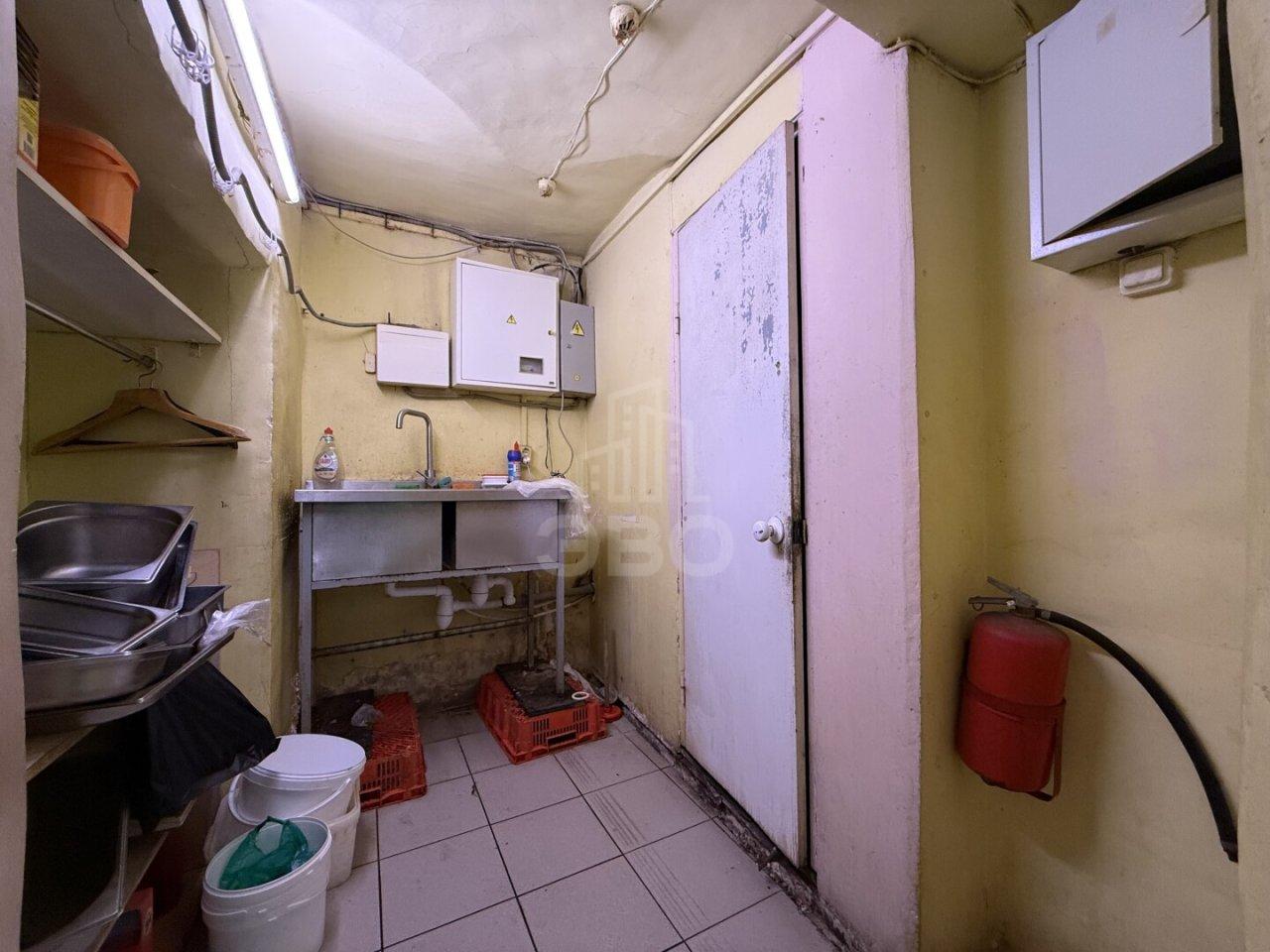 коммерция в Санкт-Петербурге по адресу: Декабристов ул., 9, литера А