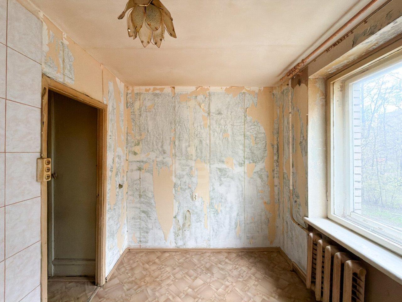 трехкомнатная квартира в Санкт-Петербурге по адресу: Стойкости ул., 15