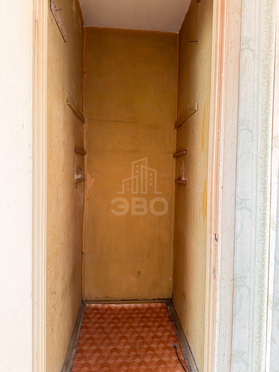 трехкомнатная квартира в Санкт-Петербурге по адресу: Стойкости ул., 15