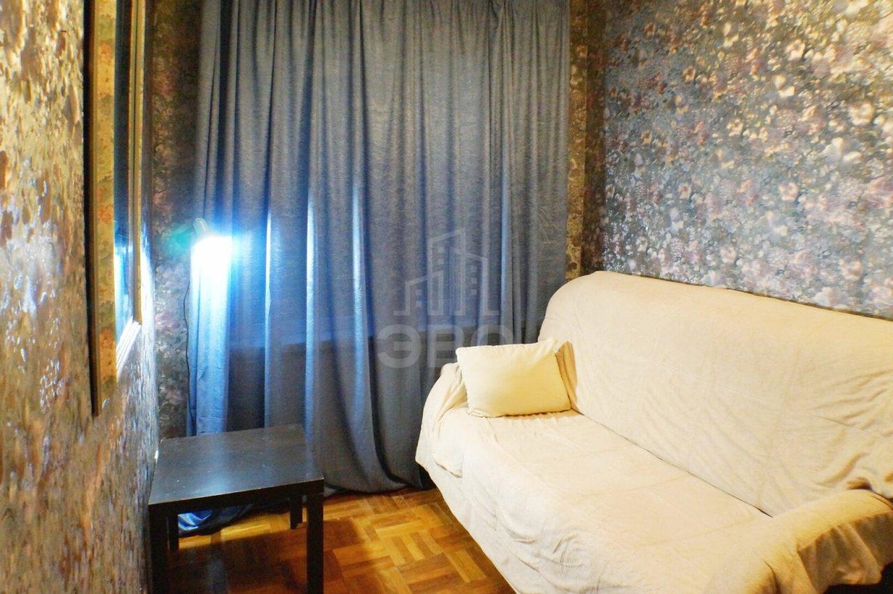 четырехкомнатная квартира в Санкт-Петербурге по адресу: Ленинский проспект, 129, к 4