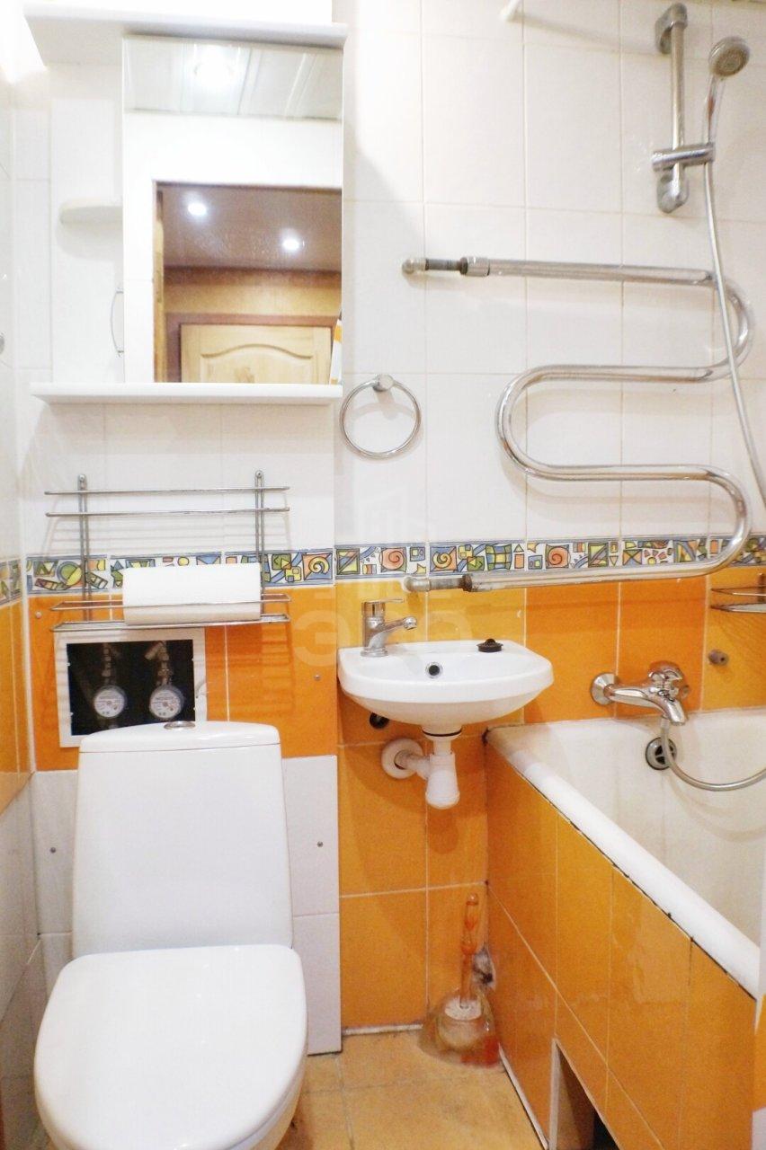 четырехкомнатная квартира в Санкт-Петербурге по адресу: Ленинский проспект, 129, к 4