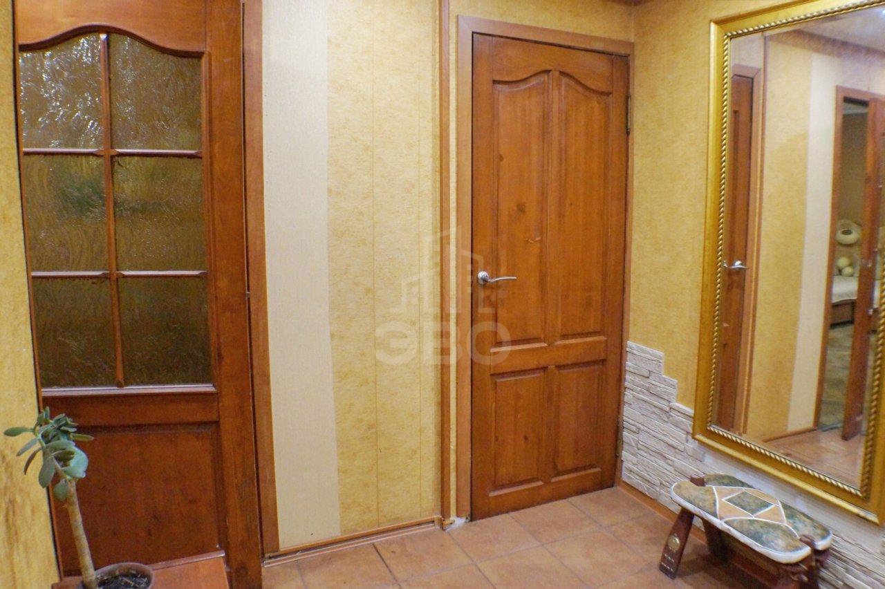 четырехкомнатная квартира в Санкт-Петербурге по адресу: Ленинский проспект, 129, к 4