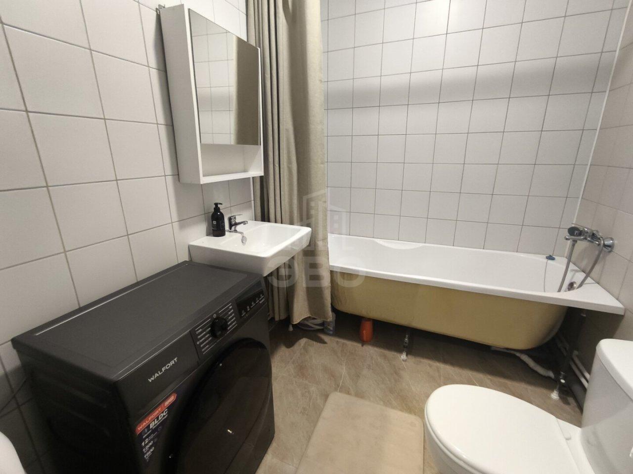 двухкомнатная квартира в Санкт-Петербурге по адресу: Старорусский проспект, 5, к 2, строение 1