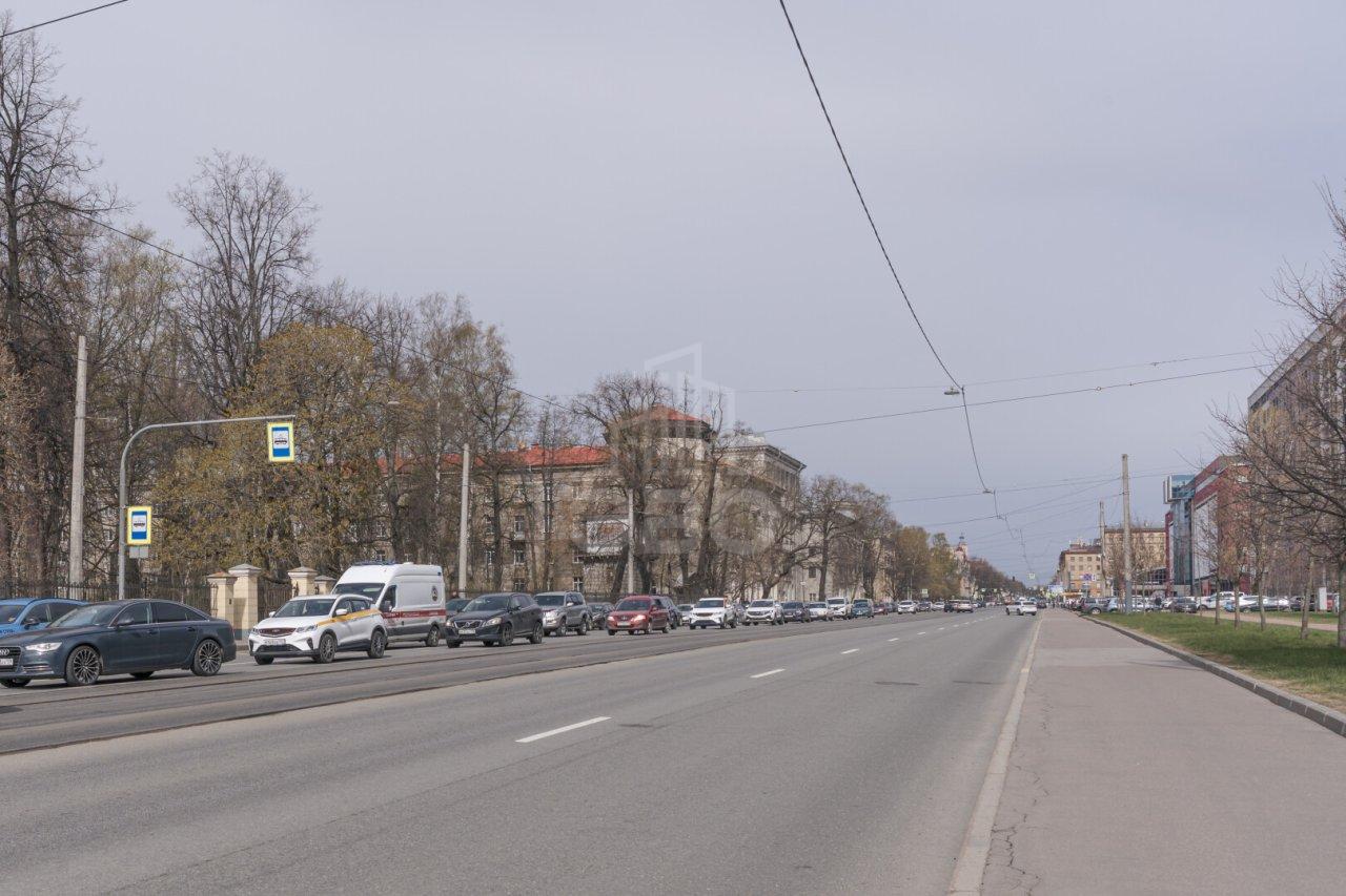 коммерция в Санкт-Петербурге по адресу: Энгельса проспект, 29, строение 1