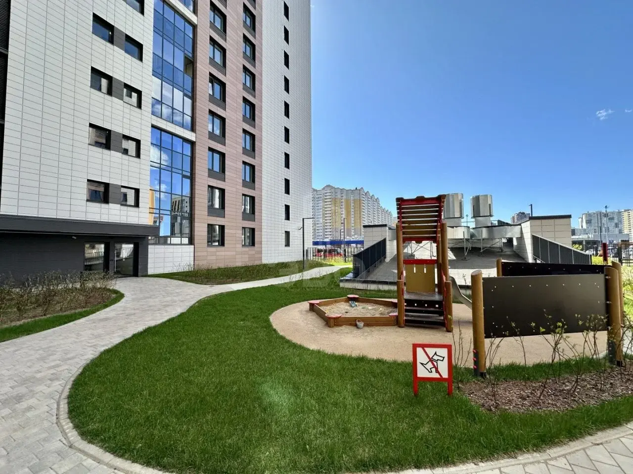 однокомнатная квартира в Санкт-Петербурге по адресу: Парашютная ул., 71, к 2, строение 1