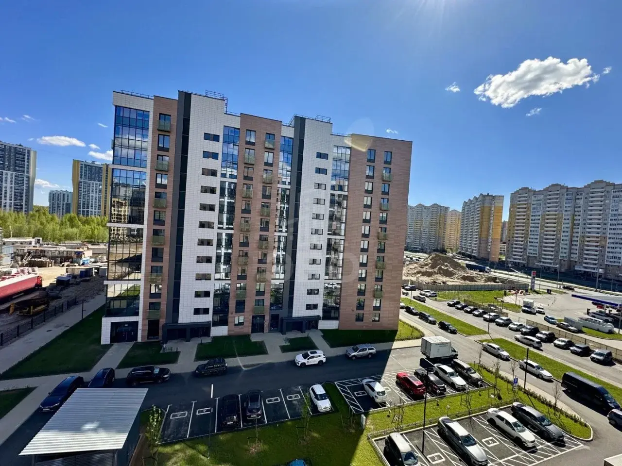 однокомнатная квартира в Санкт-Петербурге по адресу: Парашютная ул., 71, к 2, строение 1