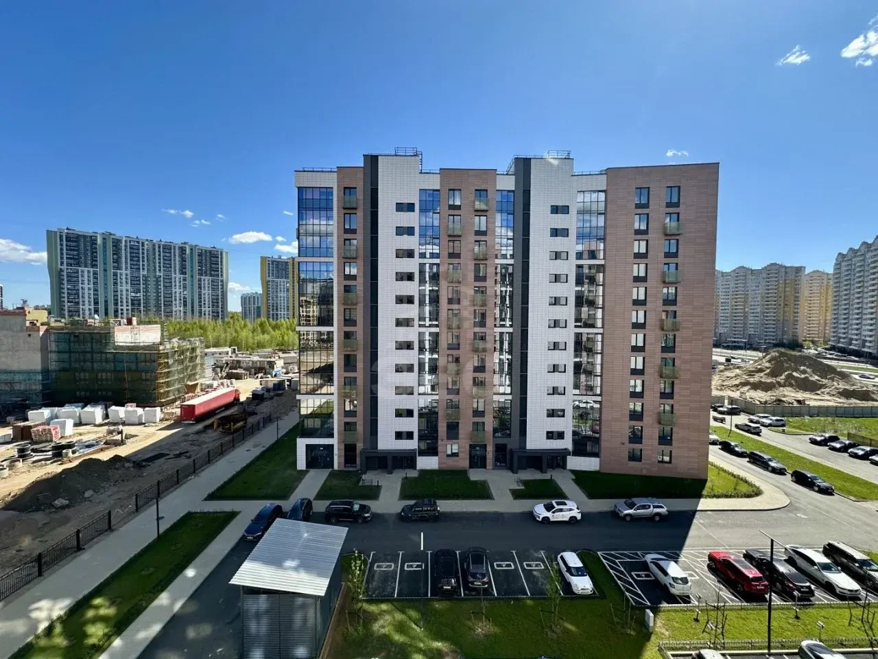 однокомнатная квартира в Санкт-Петербурге по адресу: Парашютная ул., 71, к 2, строение 1