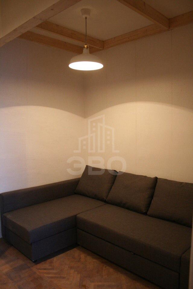 двухкомнатная квартира в Санкт-Петербурге по адресу: Дегтярная ул., 1