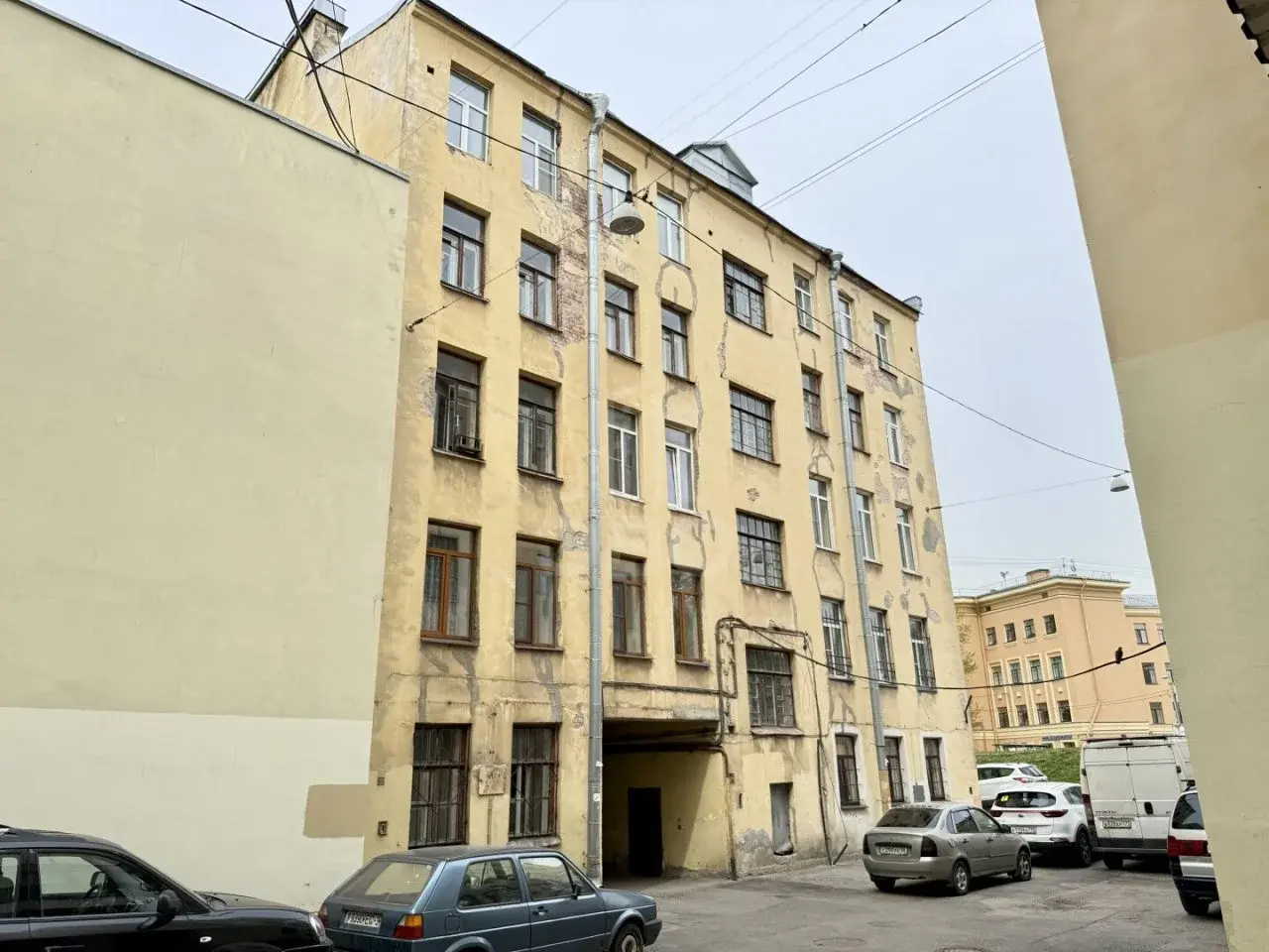 однокомнатная квартира в Санкт-Петербурге по адресу: Нарвский проспект, 10, литера Б