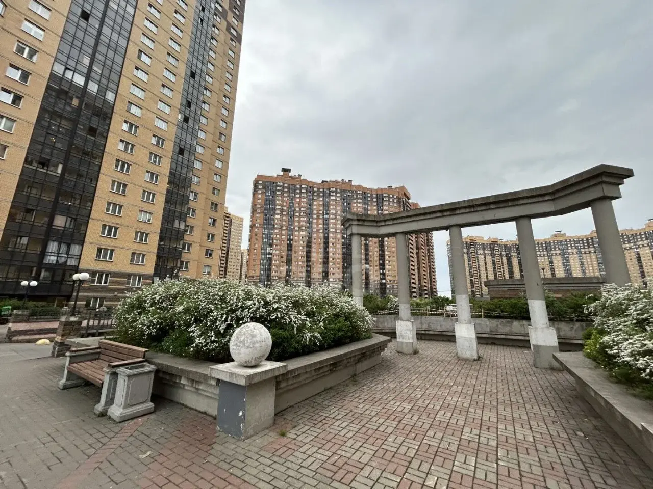 однокомнатная квартира в Санкт-Петербурге по адресу: Фёдора Абрамова ул., 8
