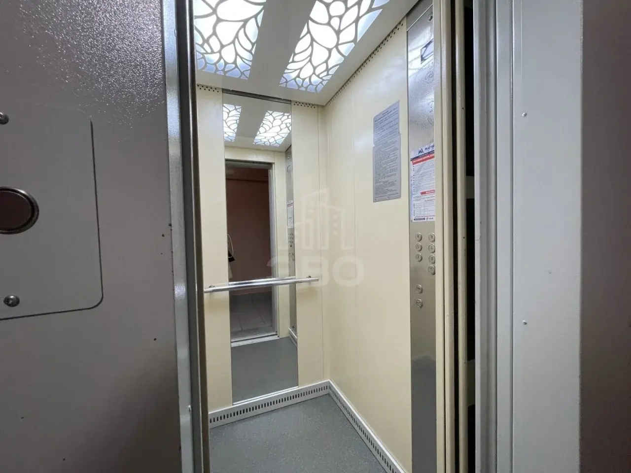 однокомнатная квартира в Санкт-Петербурге по адресу: Ворошилова ул., 3, к 2