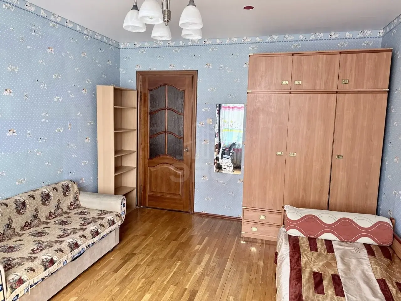 трехкомнатная квартира в Санкт-Петербурге по адресу: Афанасьевская ул., 6, к 1