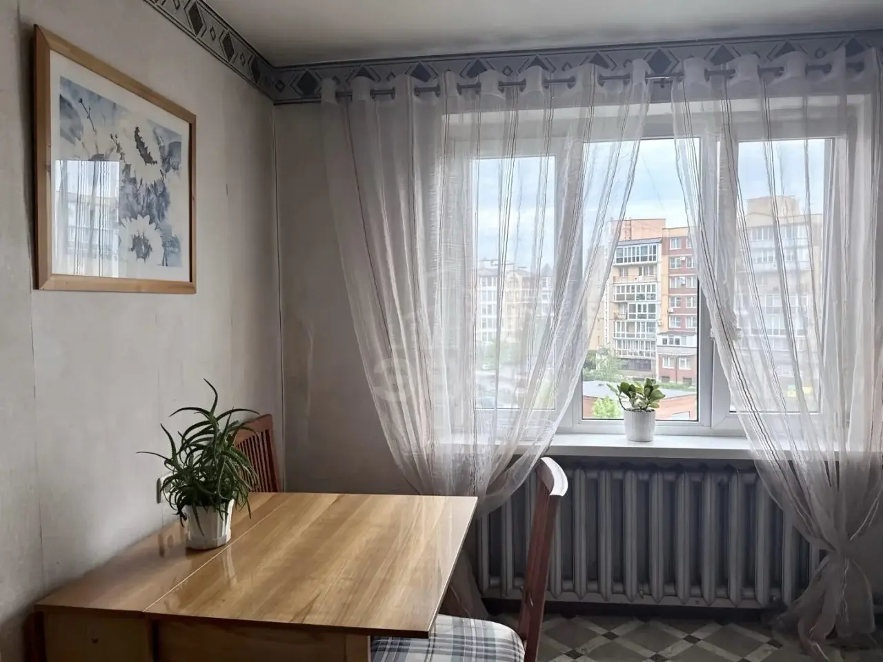 трехкомнатная квартира в Санкт-Петербурге по адресу: Афанасьевская ул., 6, к 1