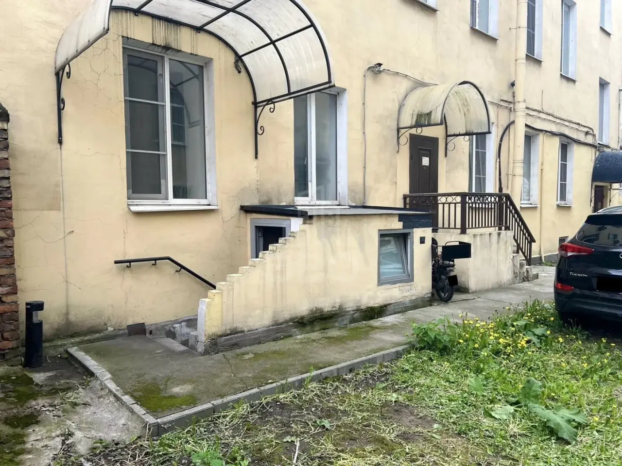 коммерция в Санкт-Петербурге по адресу: Обводного канала наб., 142/16, литера Б