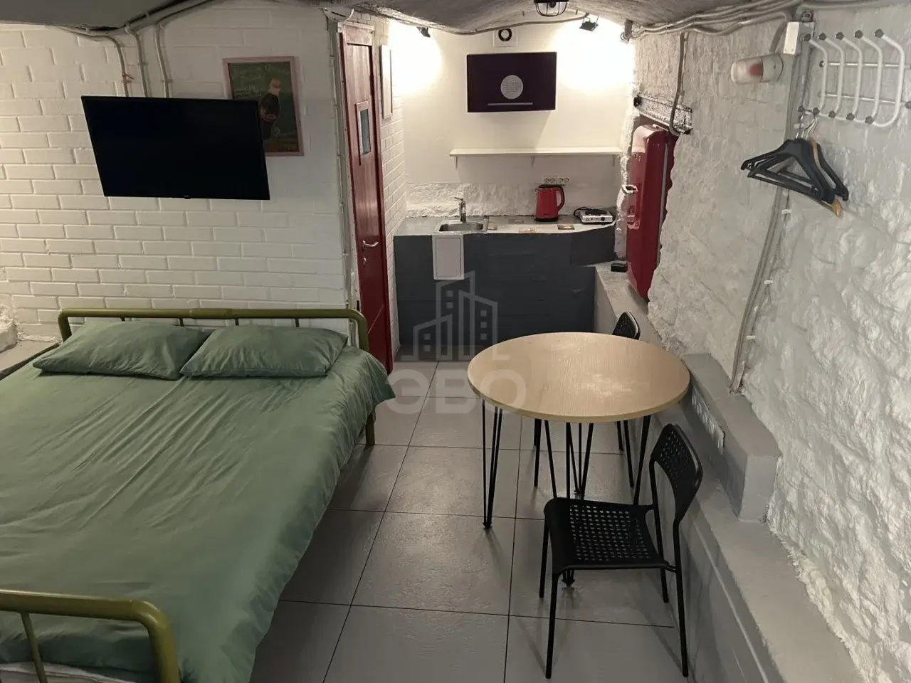 коммерция в Санкт-Петербурге по адресу: Обводного канала наб., 142/16, литера Б