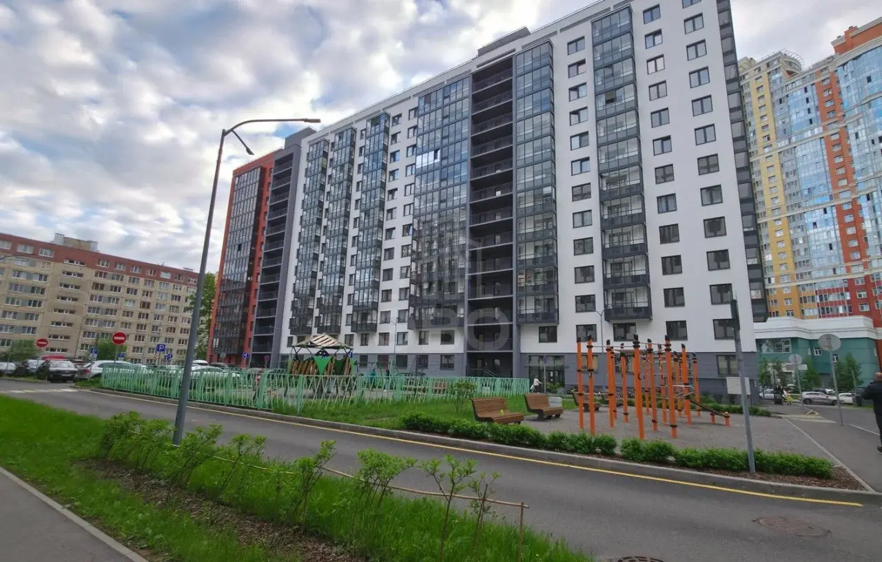 однокомнатная квартира в Санкт-Петербурге по адресу: Актёрский проезд, 2, к 1, строение 1