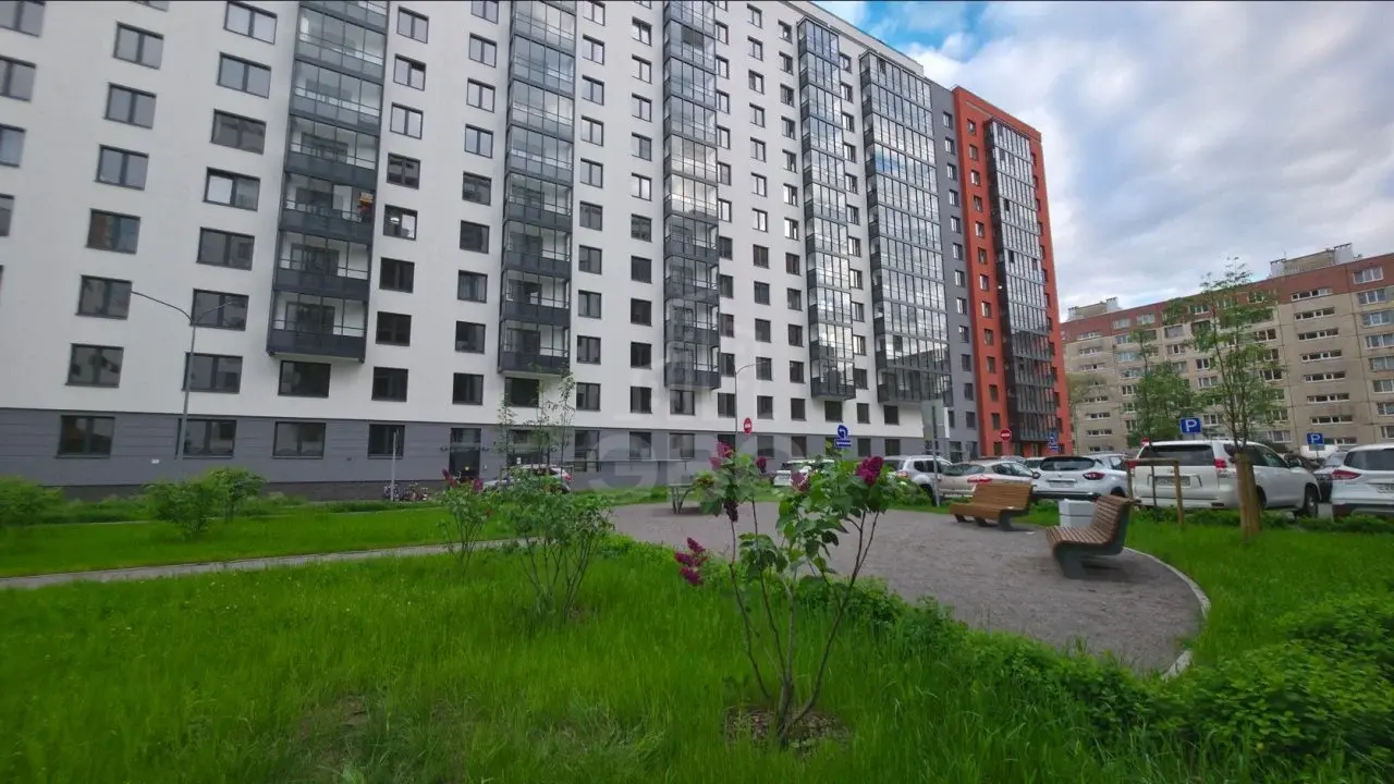 однокомнатная квартира в Санкт-Петербурге по адресу: Актёрский проезд, 2, к 1, строение 1
