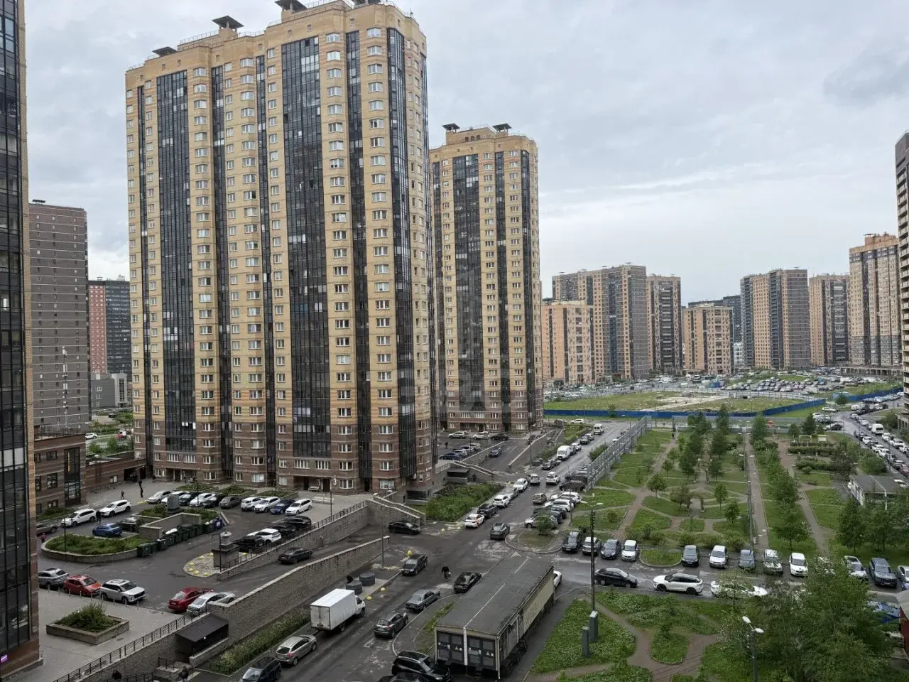двухкомнатная квартира в Санкт-Петербурге по адресу: Фёдора Абрамова ул., 23, к 1