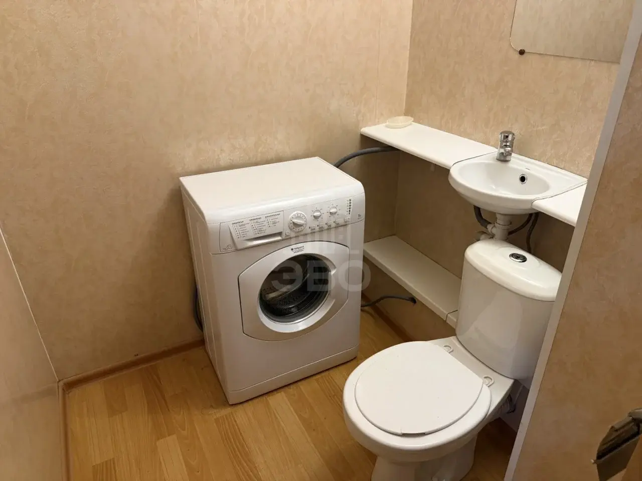 двухкомнатная квартира в Санкт-Петербурге по адресу: Фёдора Абрамова ул., 23, к 1
