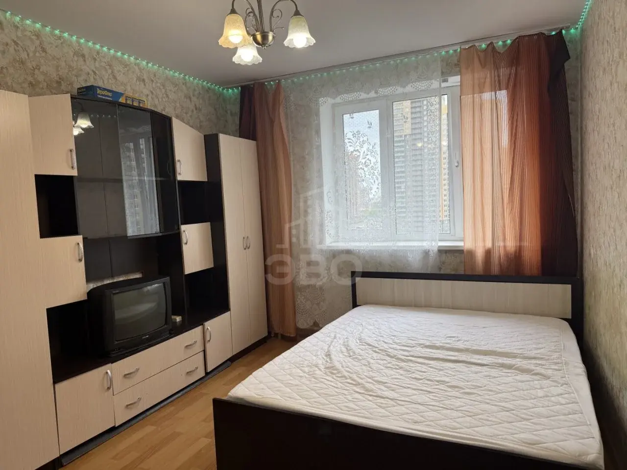 двухкомнатная квартира в Санкт-Петербурге по адресу: Фёдора Абрамова ул., 23, к 1