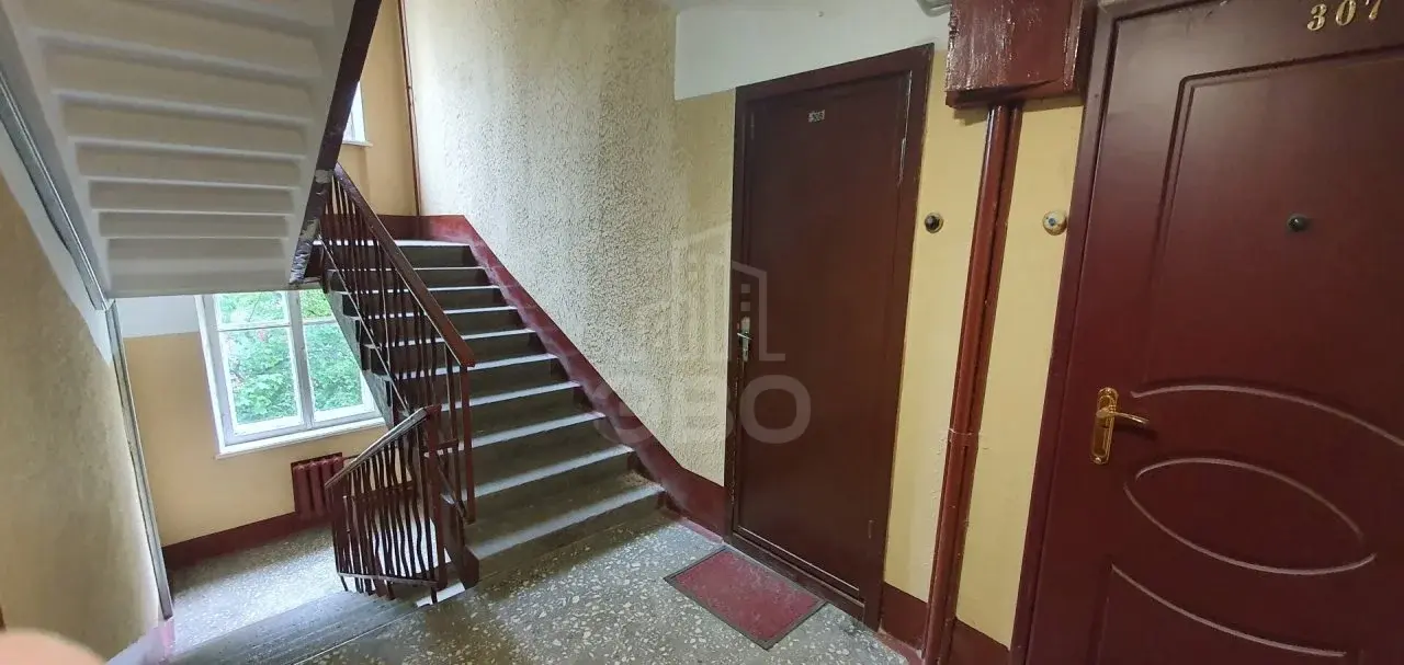 двухкомнатная квартира в Санкт-Петербурге по адресу: Таврическая ул., 2, к г