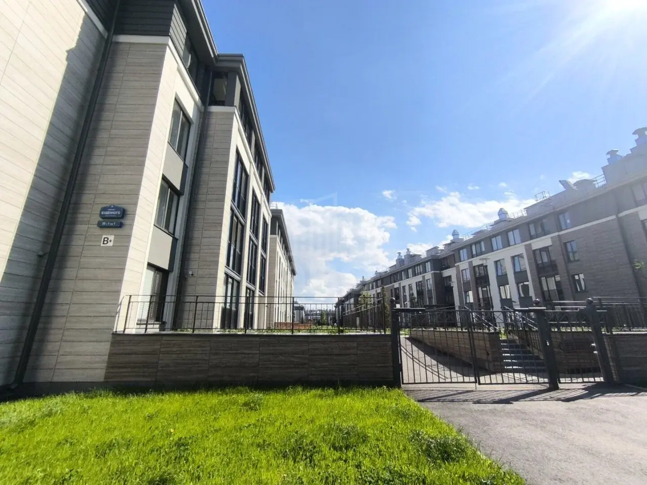 однокомнатная квартира в Санкт-Петербурге по адресу: Будённого проспект, 20, к 1, строение 1